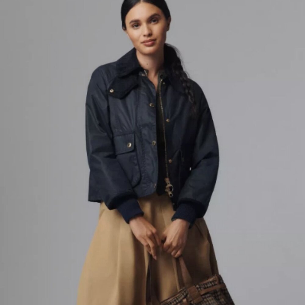 NAVY ~ Barbour Cropped Beadnell Ladies Wax Jacket MSRP$488 British Elegance